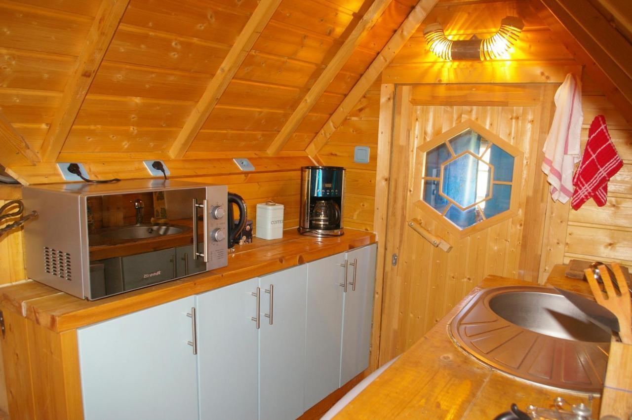 Village Privatise De Cabanes Insolites D'Ananda Ma Saint-Aubin-de-Lanquais ภายนอก รูปภาพ