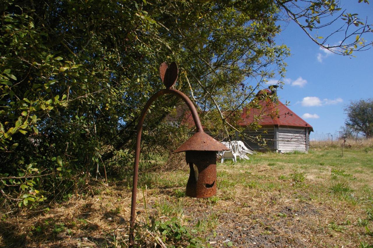 Village Privatise De Cabanes Insolites D'Ananda Ma Saint-Aubin-de-Lanquais ภายนอก รูปภาพ
