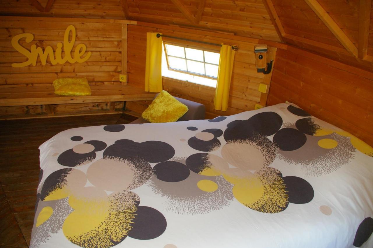 Village Privatise De Cabanes Insolites D'Ananda Ma Saint-Aubin-de-Lanquais ภายนอก รูปภาพ