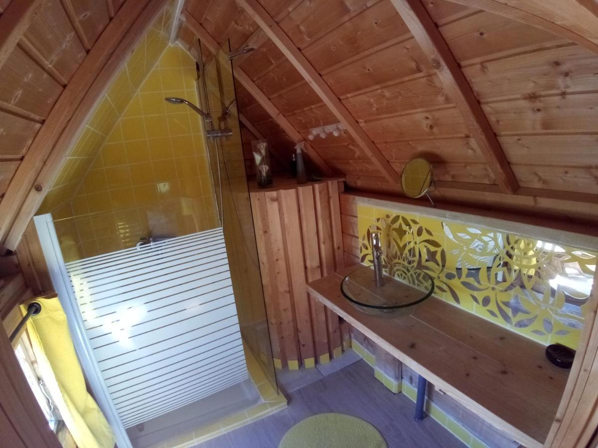 Village Privatise De Cabanes Insolites D'Ananda Ma Saint-Aubin-de-Lanquais ภายนอก รูปภาพ